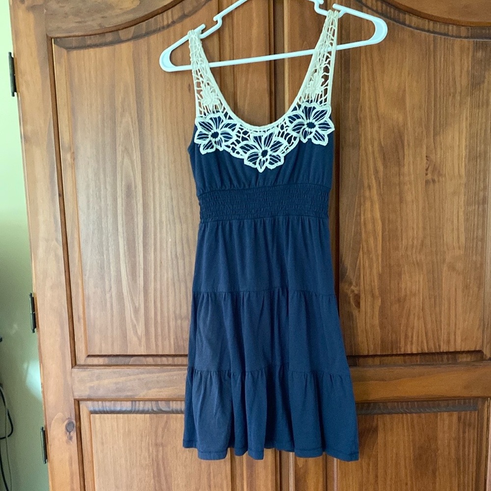 SO Blue and White Sleeveless Pleated Mini Dress